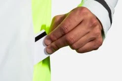 Brooks Men's Carbonite Vest - Icy Grey/Black/Nightlife (211358030) -HOKA SHOP 211358 030 D3 Carbonite Vest