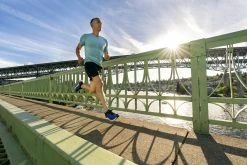 Topo Men's Ultrafly 3 -HOKA SHOP M038.Cobalt Black 10