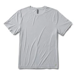 Vuori Men's Strato Tech Tee -HOKA SHOP V126HPT 1890x 65184b80 ed01 485b bc1c 4d7d97f90741