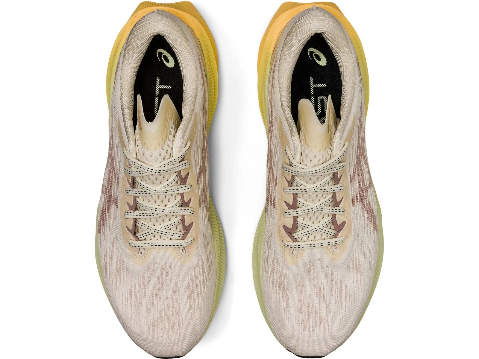 Asics Men's Novablast 3 5 Asics Men's Novablast 3 - Image 5