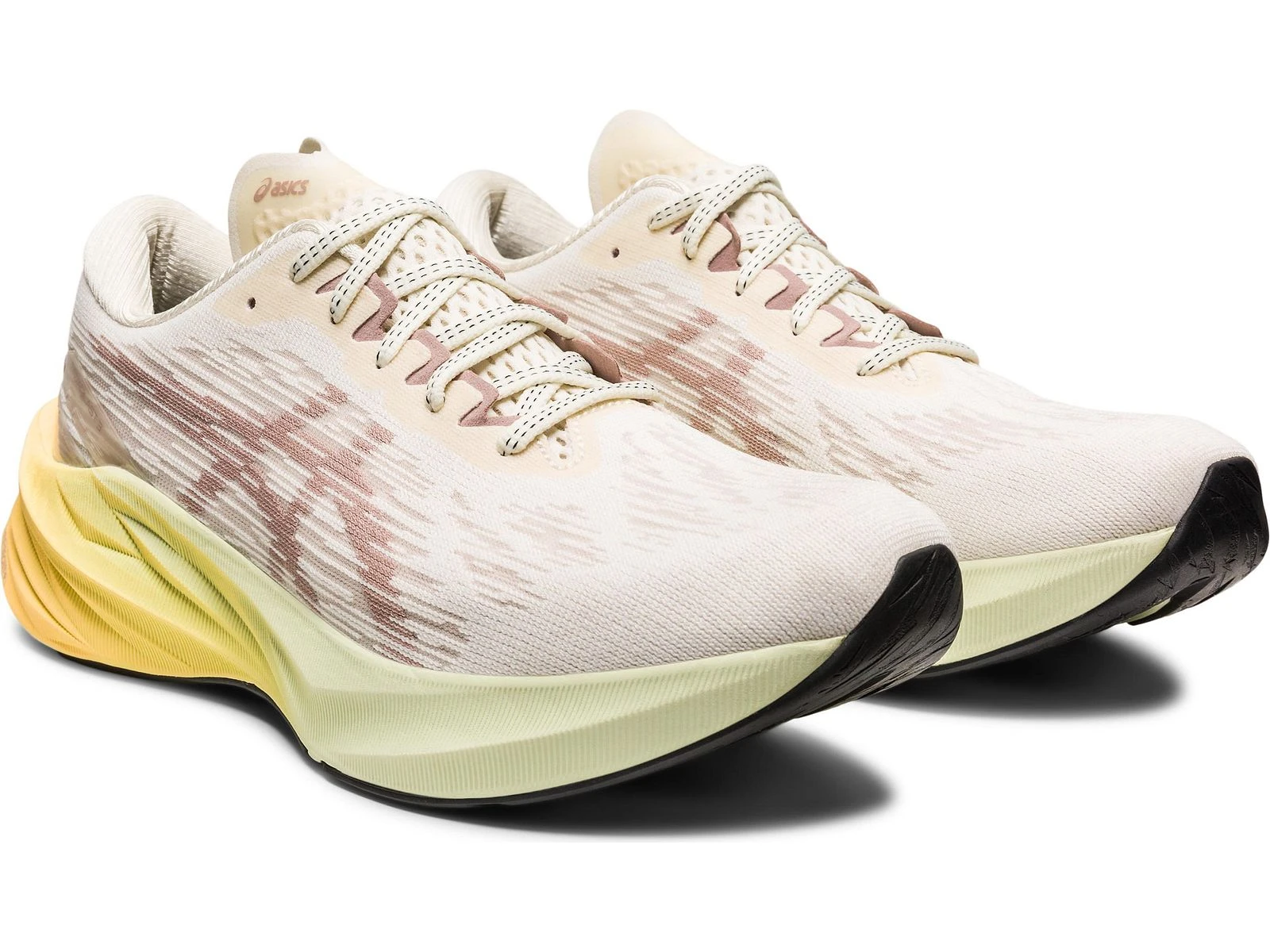 Asics Men's Novablast 3 4 Asics Men's Novablast 3 - Image 4